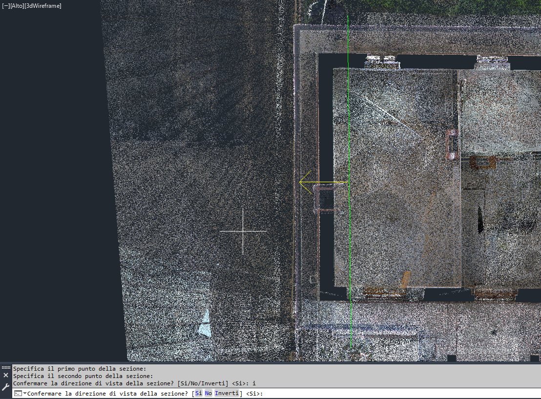Anteprima della linea di sezione con direzione 1 sul viewport CAD